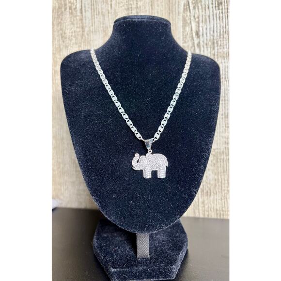 1ct Moissanite Elephant on 19" Chain, 925 Silver & Bonus Bracelet - Picture 2 of 6
